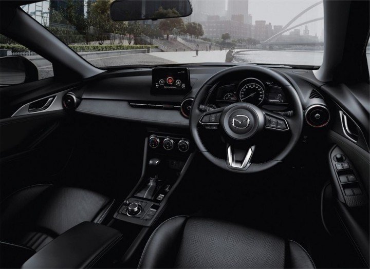 Mazda CX-30-171121-7